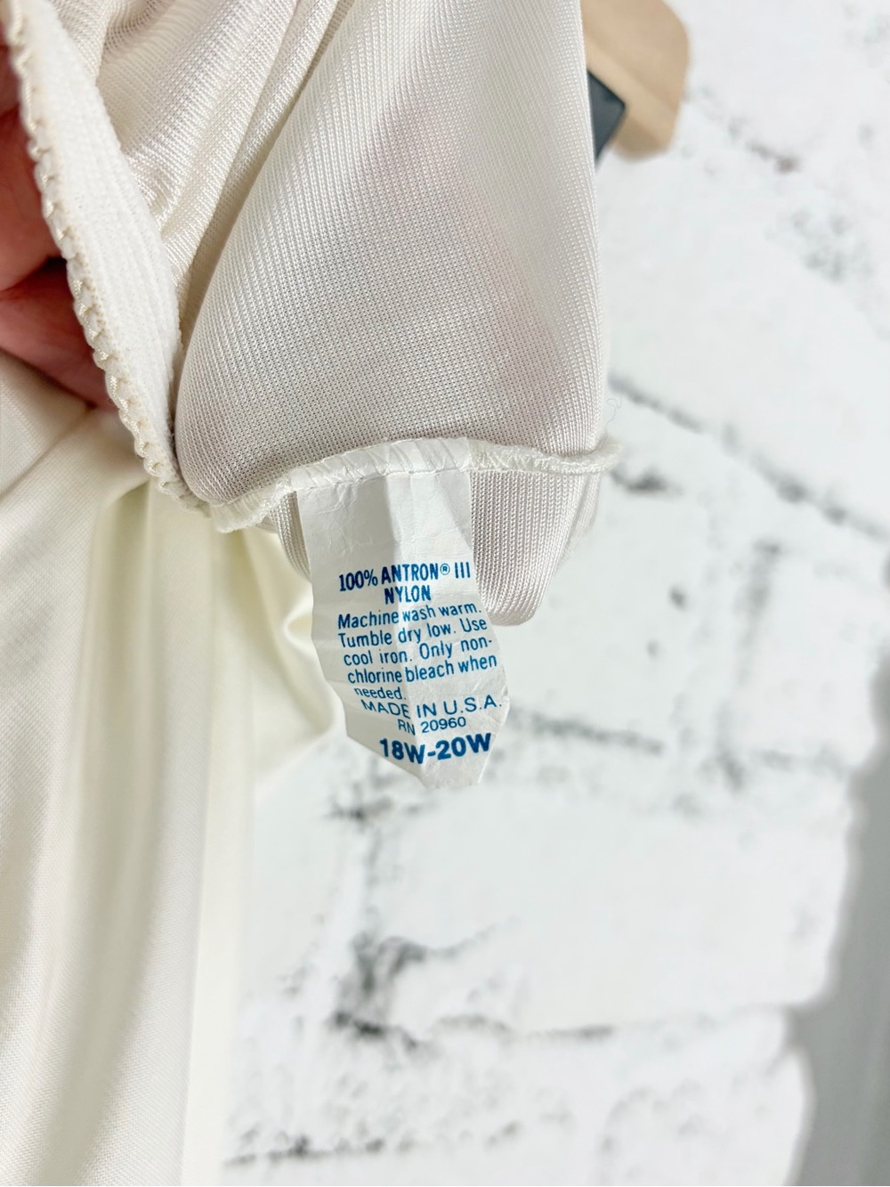 VTG 80s Antron III VTG Nylon White Half Slip Skirt 18W 20W 2X - Picture 6 of 7